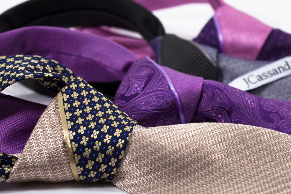 SPLIT COLOR KNOT NECKTIES